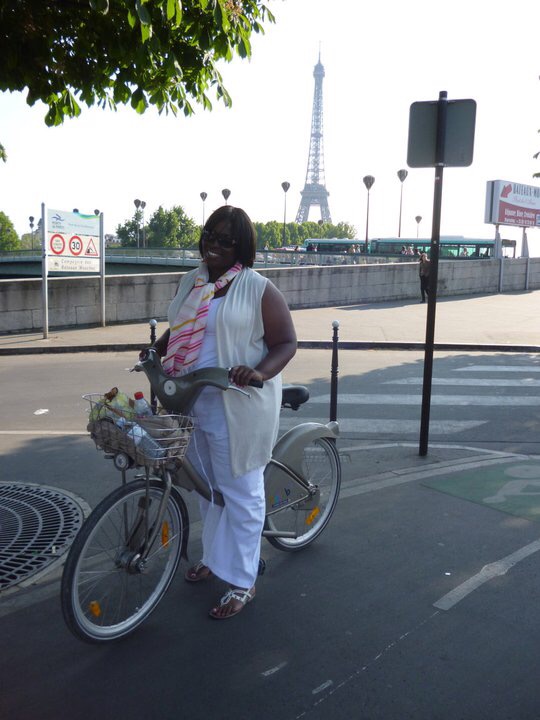 This Curvy Life and the Parisian Bike fail